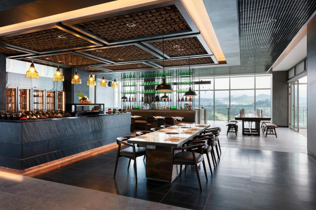 Clark Marriott Hotel Mabalacat Zewnętrze zdjęcie